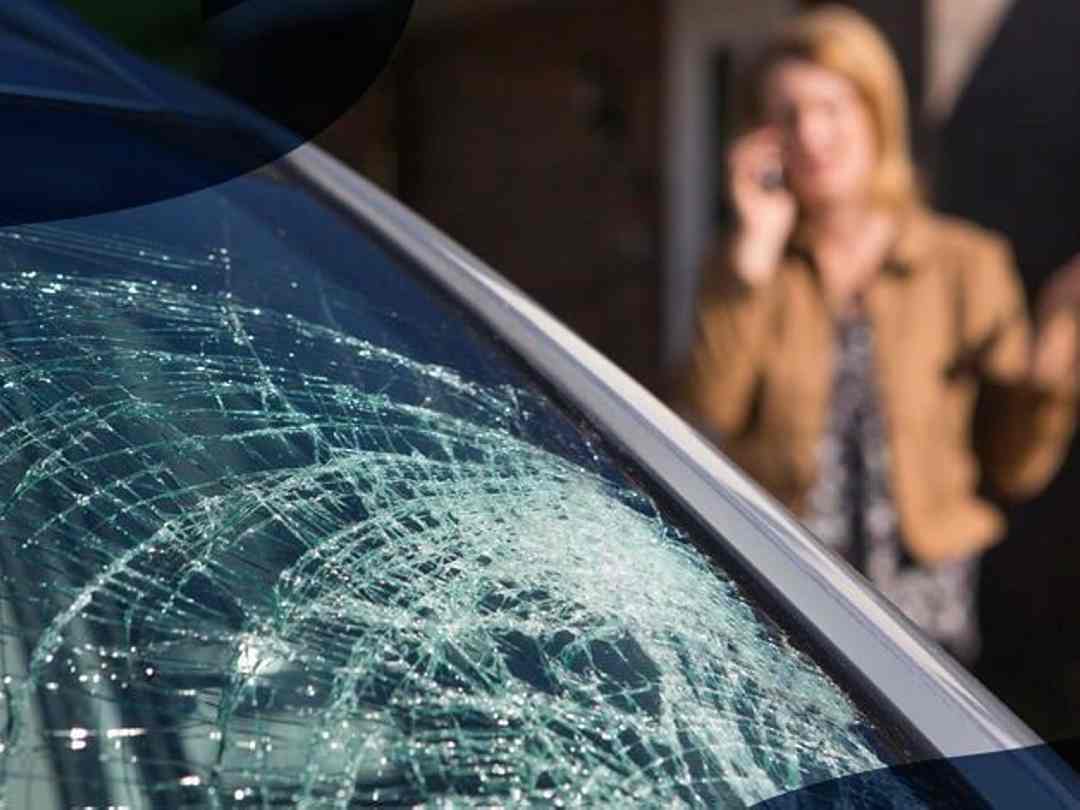 Does Insurance Coverage Include Windshield Damage?